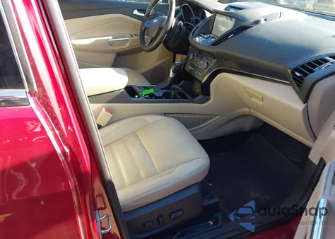 2017 Ford Escape Titanium из США, поврежденный, VIN 1FMCU9J92HUA73244